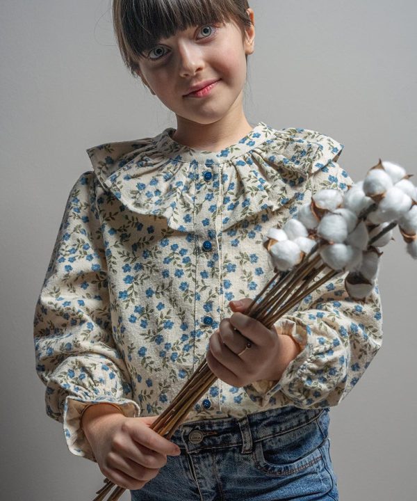 شومیز طرح غنچه‌های آبی - پوشاک ملورینا